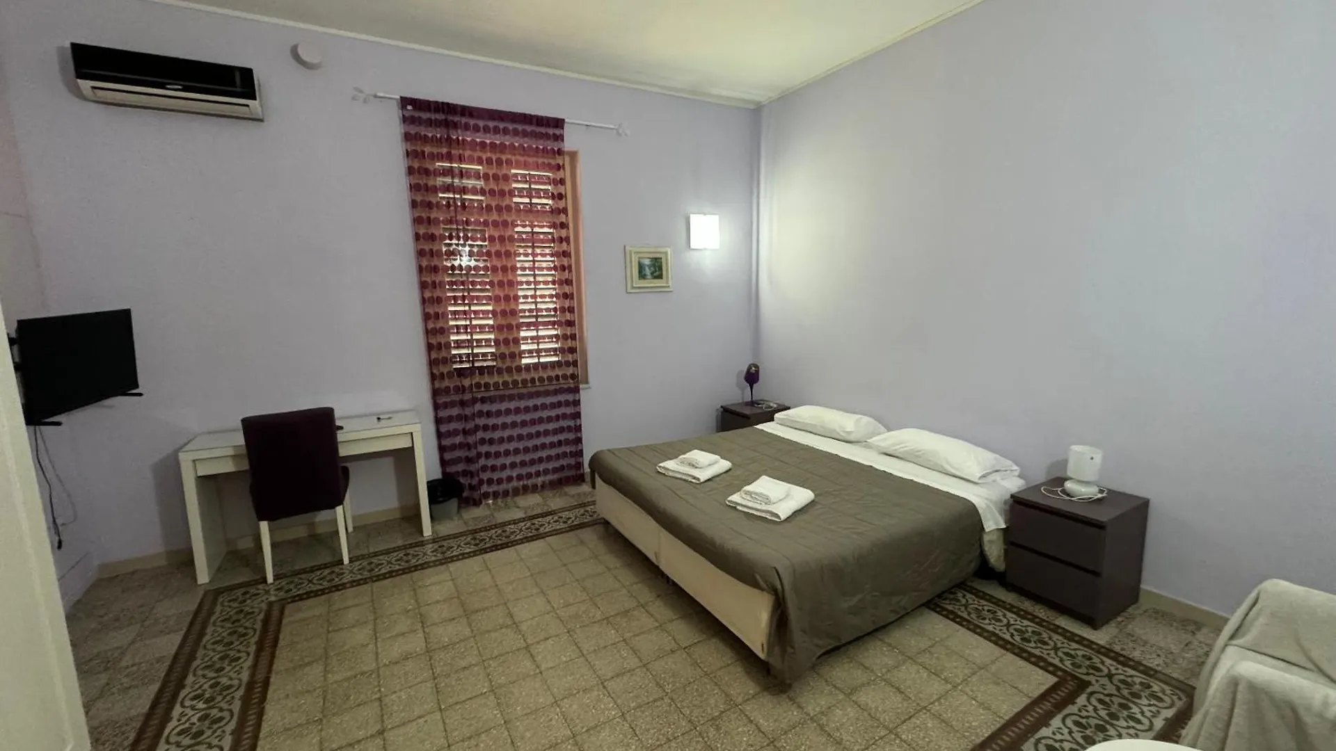 Room 091 Palermo Italy