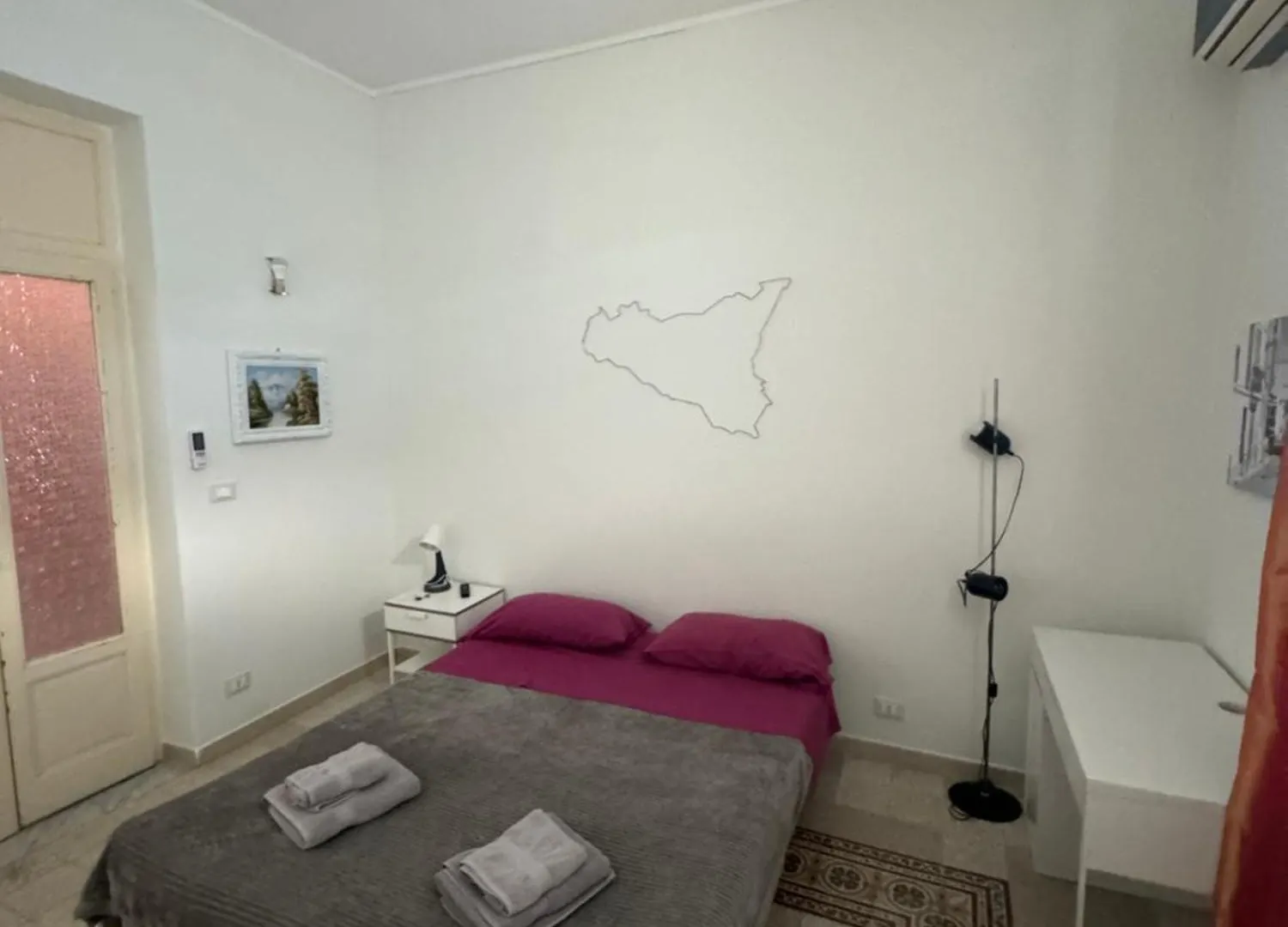 Room 091 Палермо Гостевой дом
